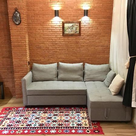 Very Center Of The Old City-Stylish Apartment تبليسي المظهر الخارجي الصورة