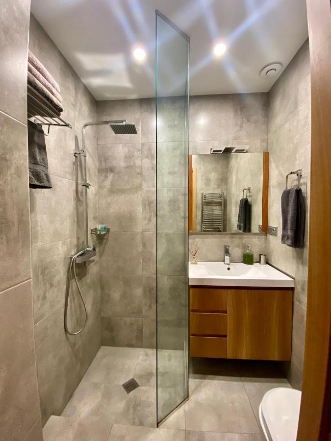 Very Center Of The Old City-Stylish Apartment تبليسي المظهر الخارجي الصورة