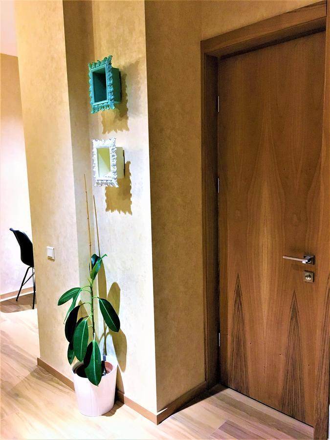 Very Center Of The Old City-Stylish Apartment تبليسي المظهر الخارجي الصورة